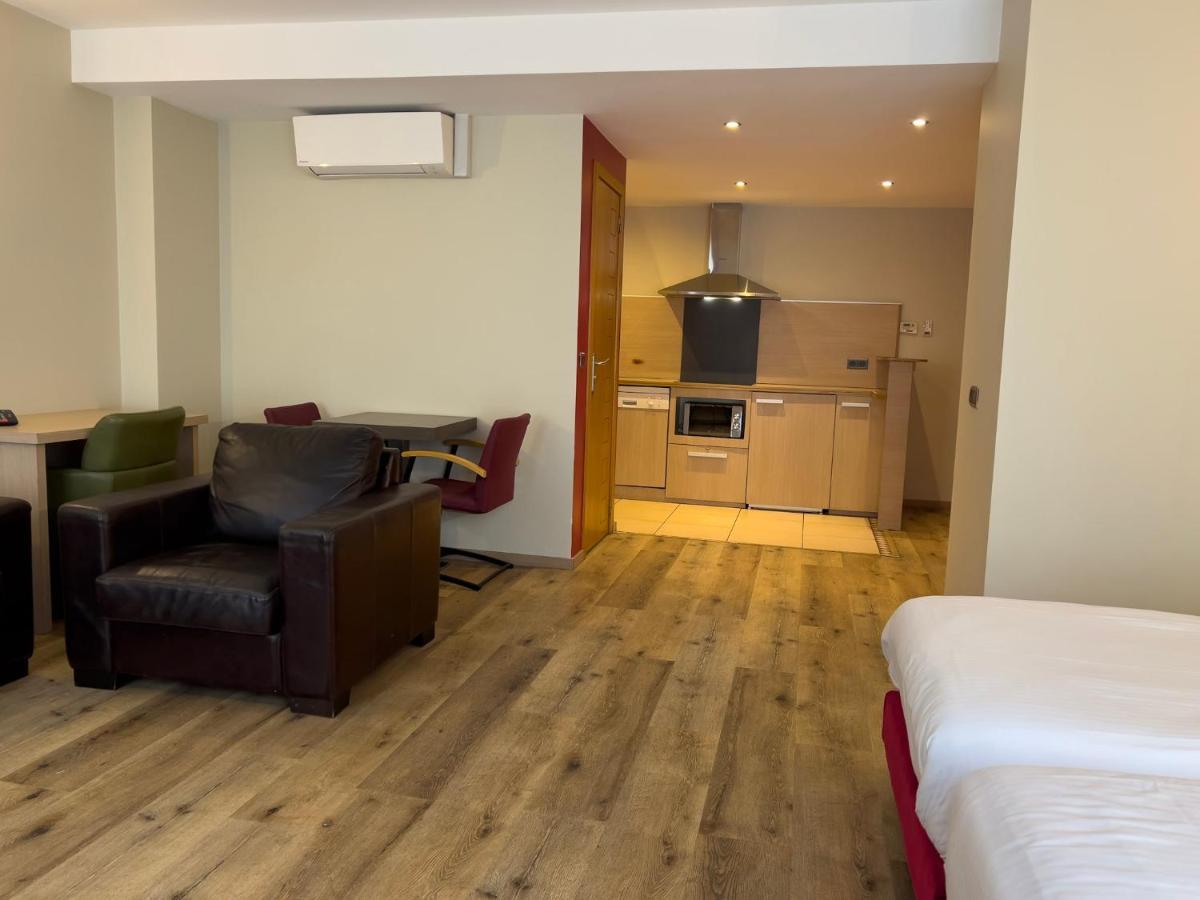 Wellness Apart Hotel Saint-Josse-ten-Noode Екстер'єр фото